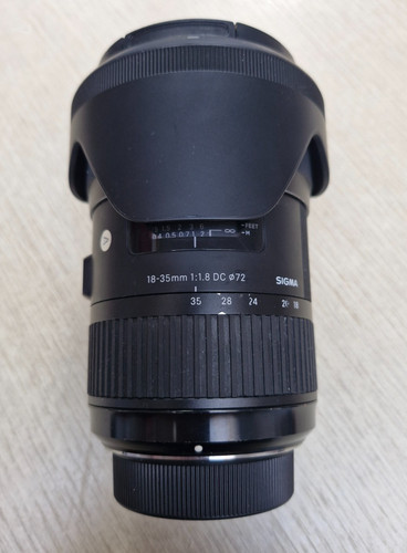 Objectif sigma 1 - 18-35, mm