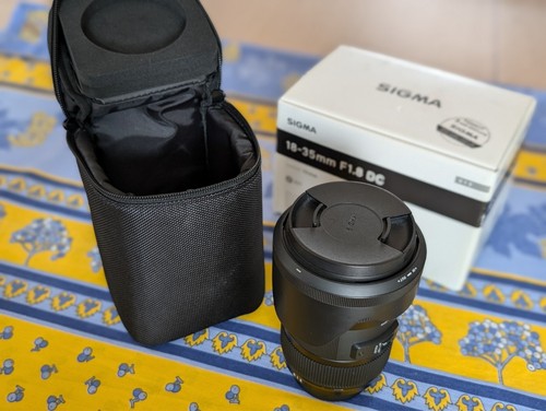 Sigma art 35mm 8 - 18-35mm, dc